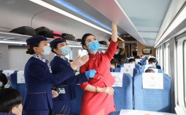 乘务长个人总结参考6篇