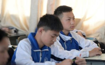 初中老师作文600字优秀6篇