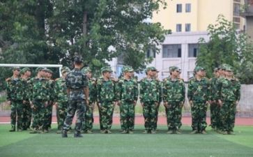 军训校长精彩讲话稿8篇