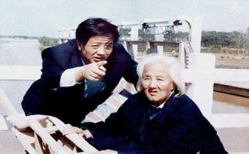 孔繁森事迹5篇