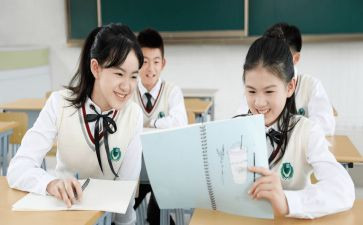 老师的作文参考5篇