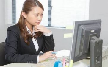 帮领导写年终总结8篇