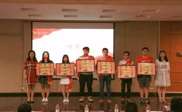 评优秀学生事迹材料优秀8篇