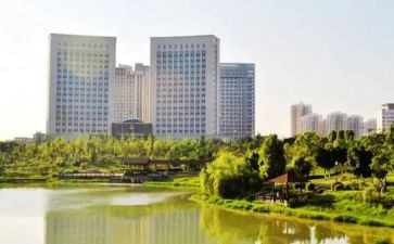 区府工作报告最新5篇