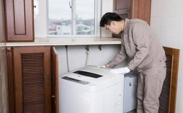 维修月工作总结8篇