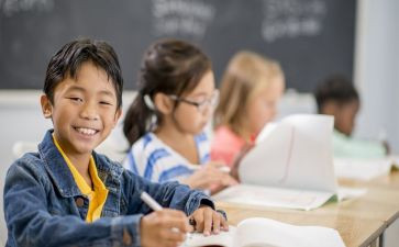 学生以感恩为主题的演讲稿8篇