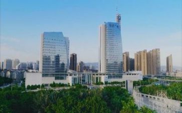 在学校的生活作文推荐8篇