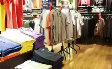 在销售衣服工作总结6篇