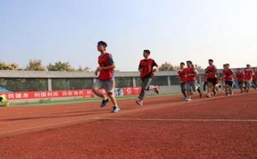 校运会500演讲稿5篇