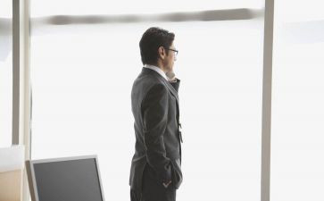 行政总监的述职报告8篇